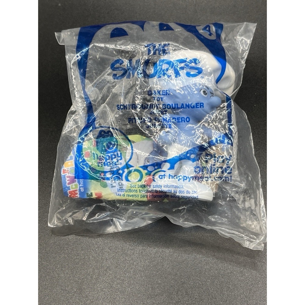 McDonald's Happy Meal Toy The Smurfs Baker 2011 #4 – NEW &‎ Sealed Collectible